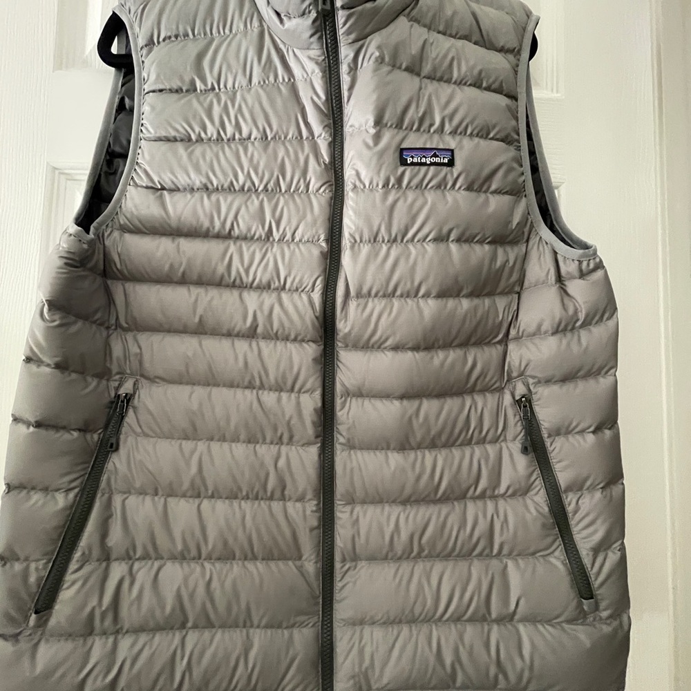 Patagonia Men’s Large Puff Vest